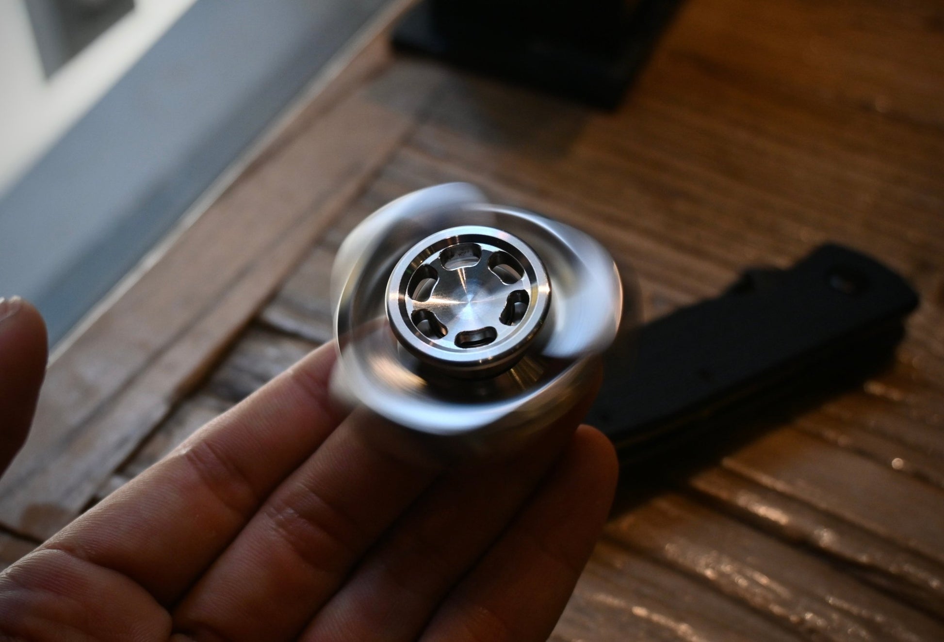 Little Cyclone - Gecko Edc